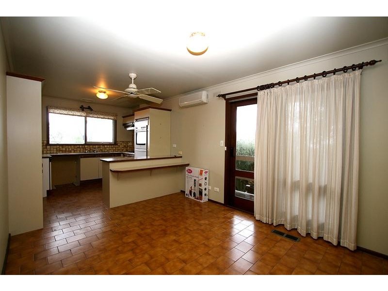 2/12 Kunyung Road, Mount Eliza VIC 3930