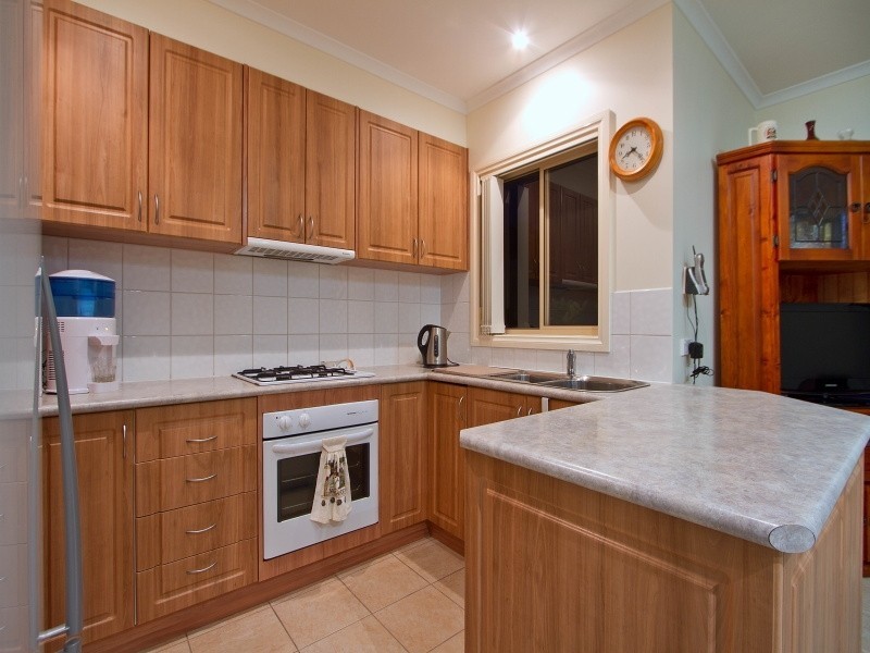 2/12 Vera Street, Frankston VIC 3199