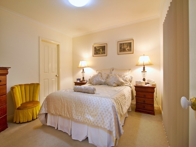 2/12 Vera Street, Frankston VIC 3199