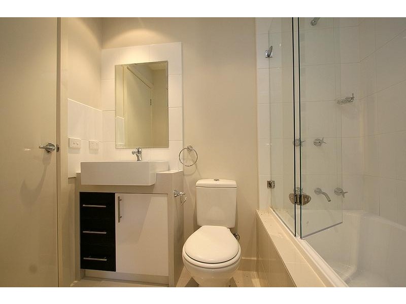 18/392-394 Nepean Highway, Frankston VIC 3199