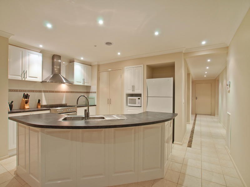 152 Gamble Road, Skye VIC 3977