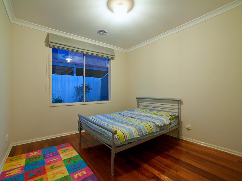 152 Gamble Road, Skye VIC 3977