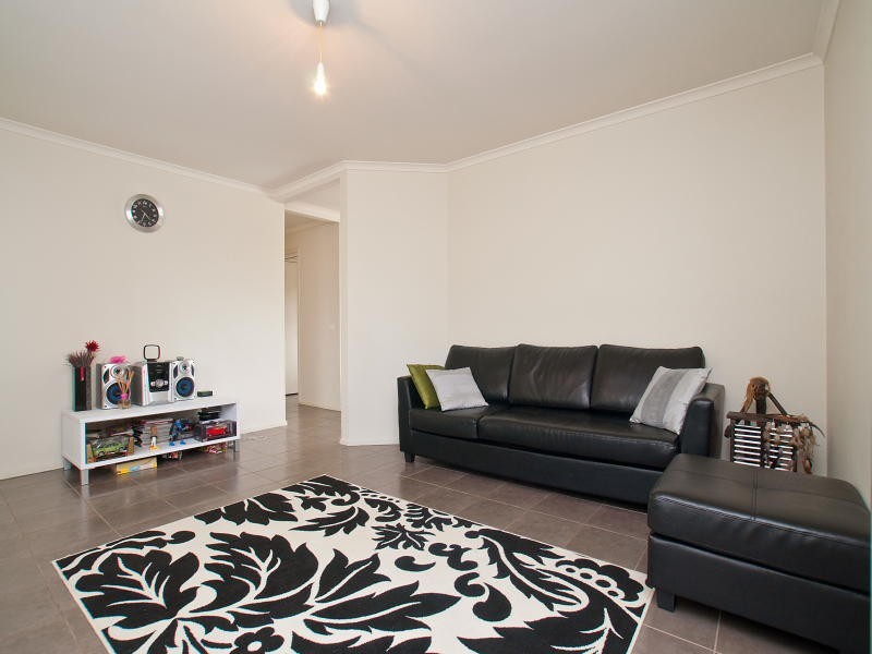 1/40 Schooner Bay Drive, Frankston VIC 3199