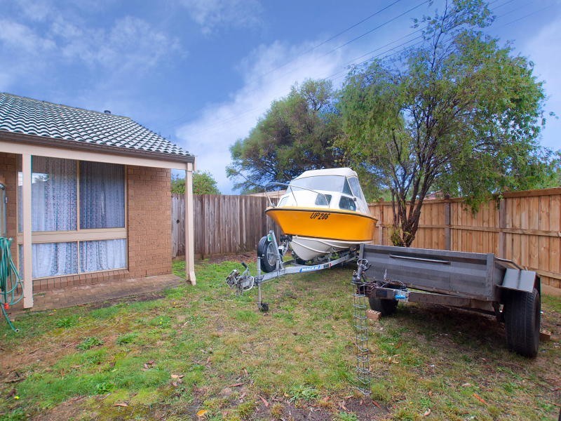 2/14 Spring Street, Hastings VIC 3915