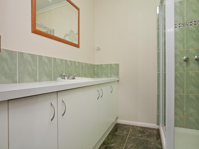 17 Postregna Way, Skye VIC 3977