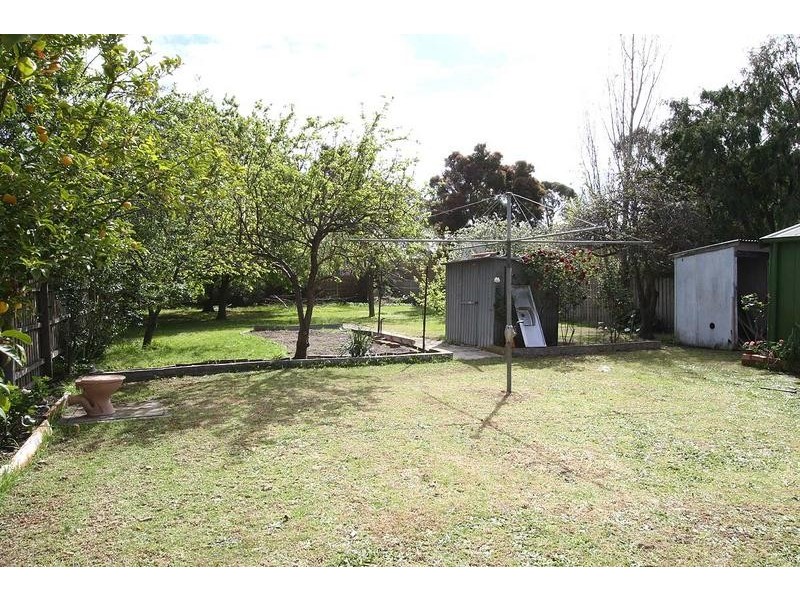 45 Barry Street, Seaford VIC 3198