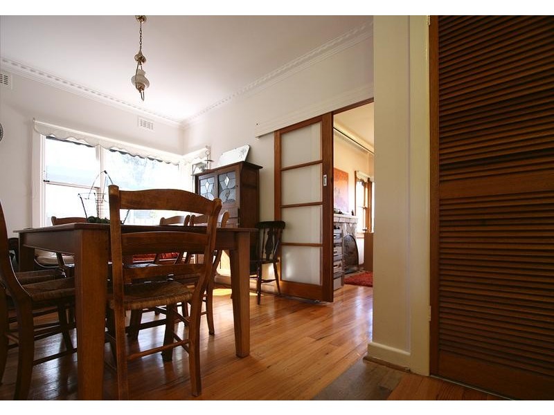 48 Rosslyn Avenue, Seaford VIC 3198