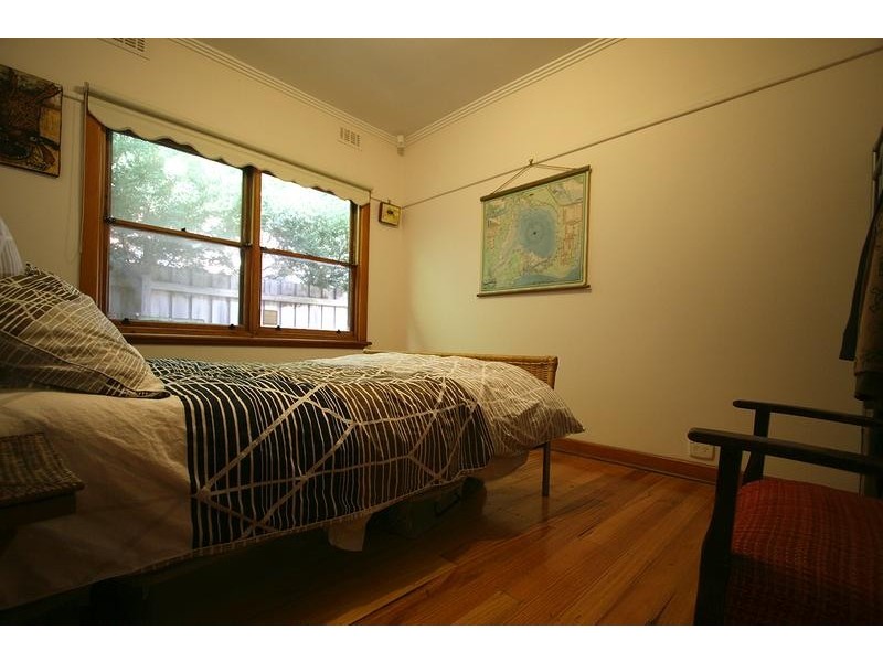 48 Rosslyn Avenue, Seaford VIC 3198