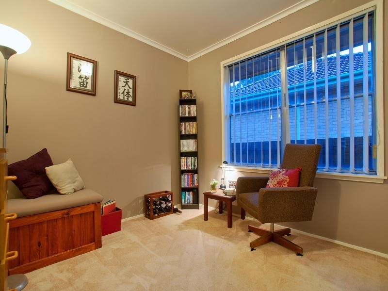 16 Armata Crescent, Frankston North VIC 3200