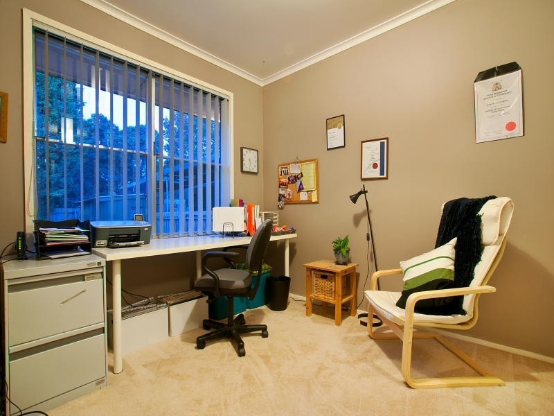 16 Armata Crescent, Frankston North VIC 3200