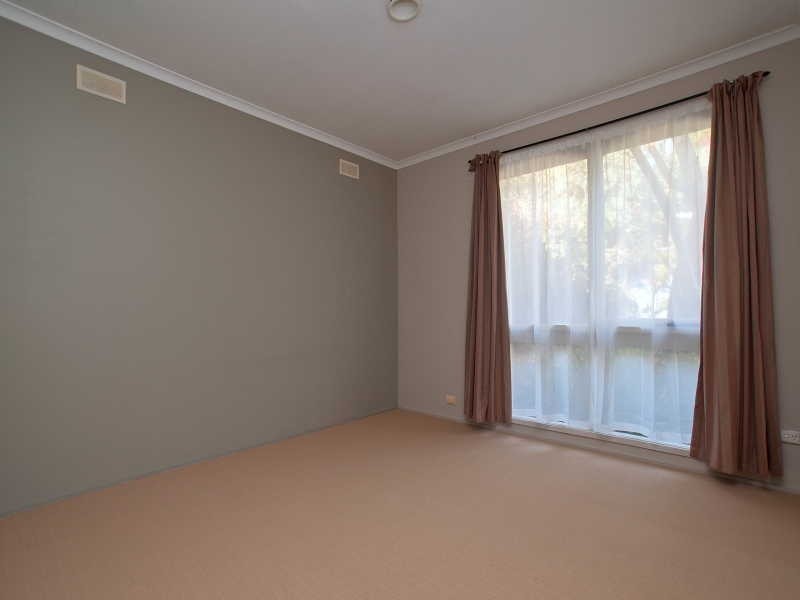 2/29 Kenilworth Avenue, Frankston VIC 3199