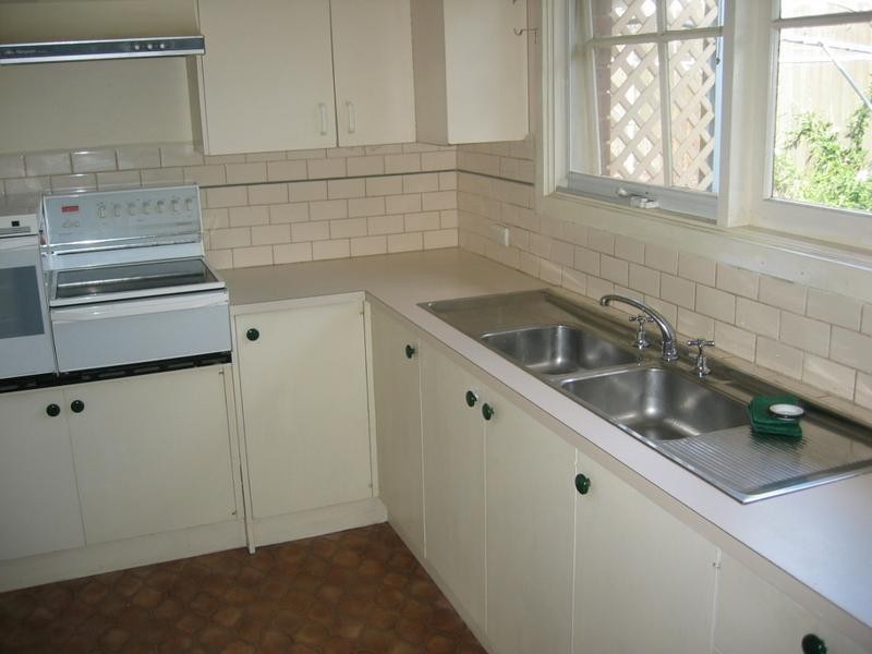 2/31 Cranbourne Road, Frankston VIC 3199