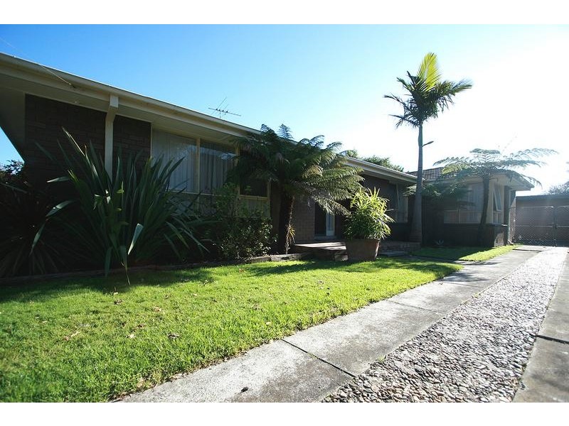 6 Elliott Street, Seaford VIC 3198