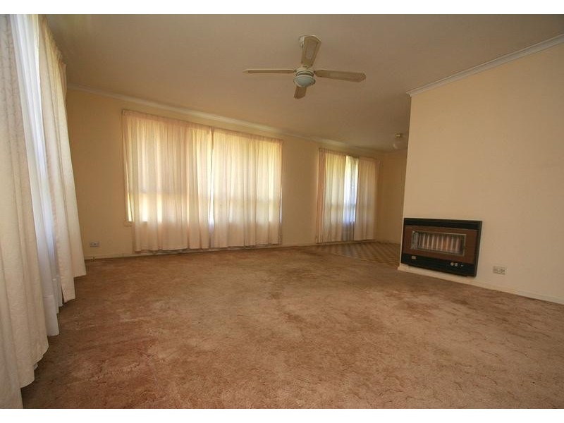 6 Elliott Street, Seaford VIC 3198