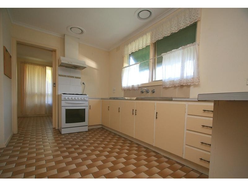 6 Elliott Street, Seaford VIC 3198