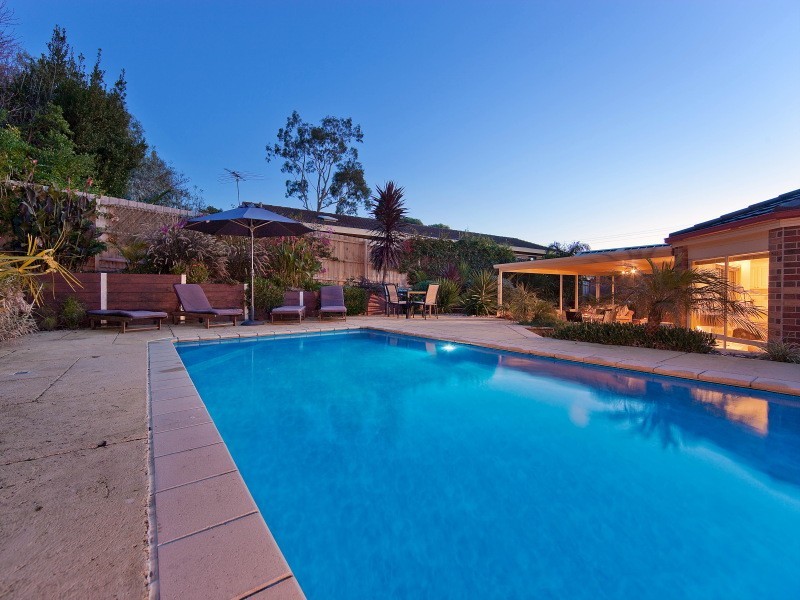 111 Rutland Avenue, Mount Eliza VIC 3930