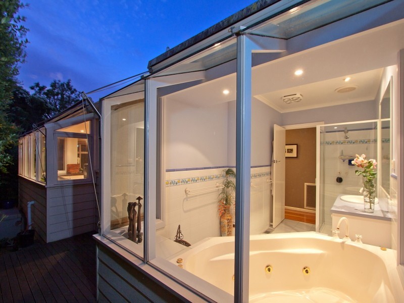 10 Tara Drive, Frankston South VIC 3199