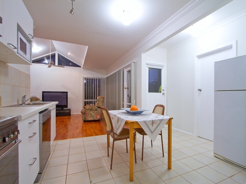4 Marina Avenue, Frankston VIC 3199
