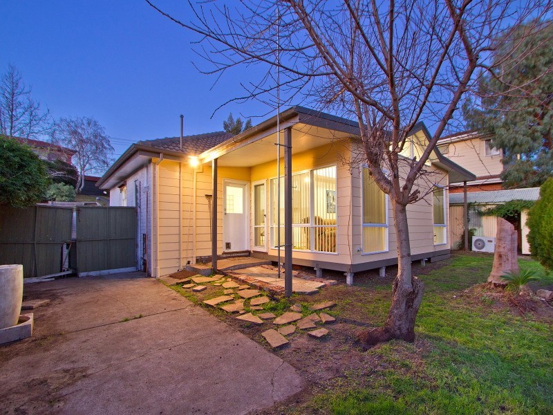 4 Marina Avenue, Frankston VIC 3199