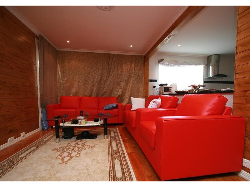 29 Bouvardia Crescent, Frankston North VIC 3200