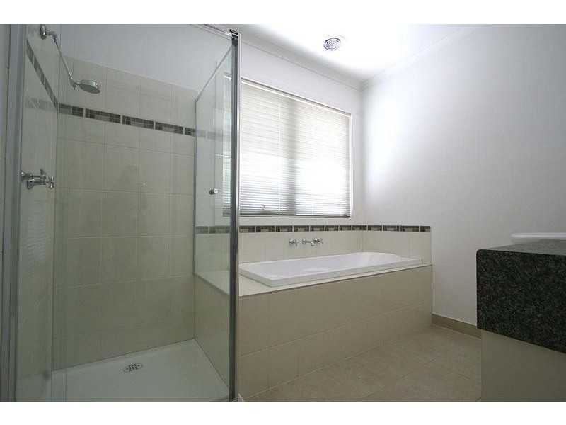 2/22 Cranbourne Road, Frankston VIC 3199