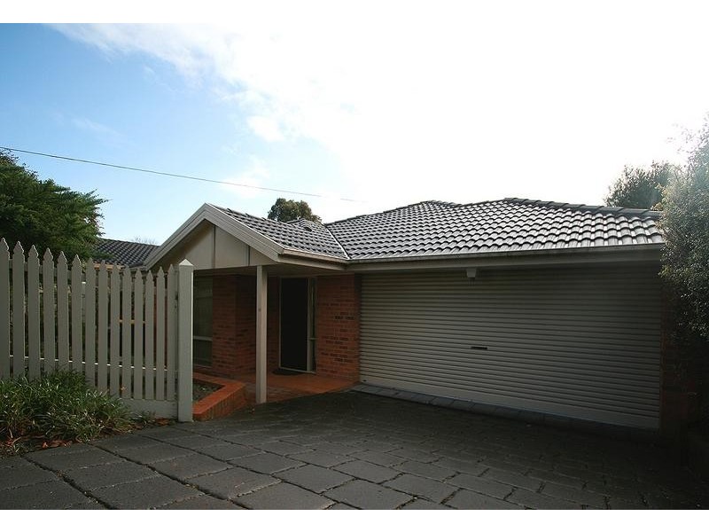 1/12 Vera Street, Frankston VIC 3199