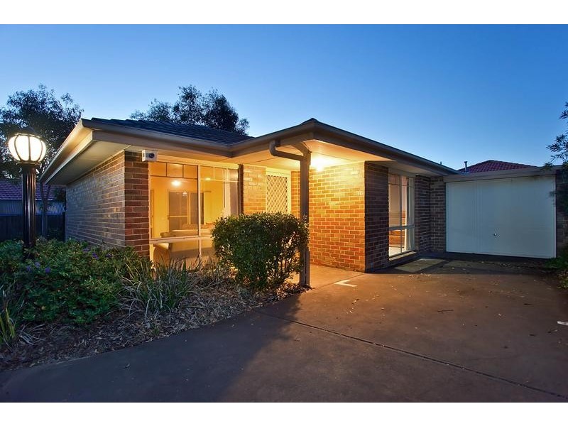 25/2 Spray Street, Frankston VIC 3199