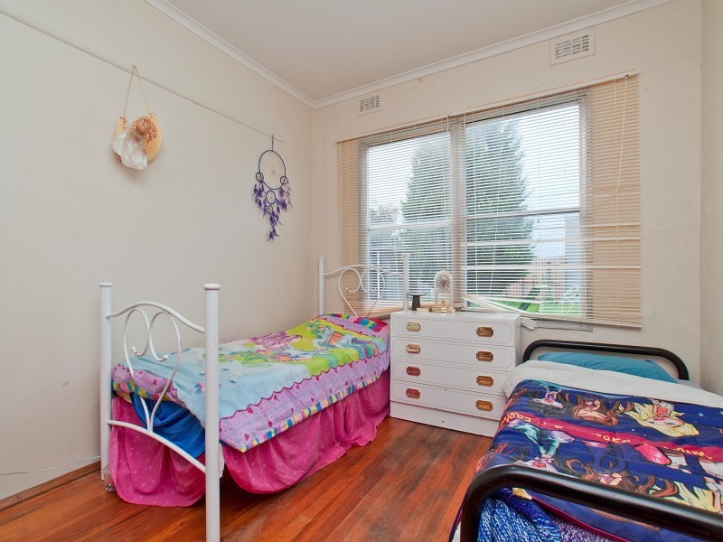 57 Forest Drive, Frankston North VIC 3200