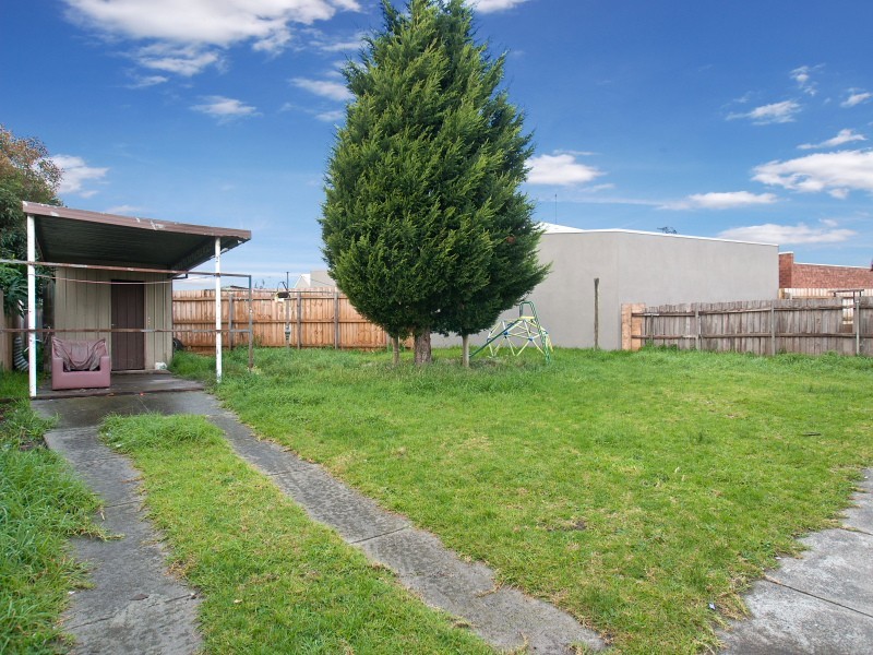 57 Forest Drive, Frankston North VIC 3200