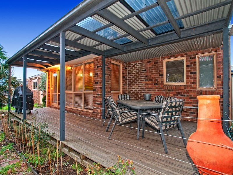 11 Cadby Place, Frankston South VIC 3199