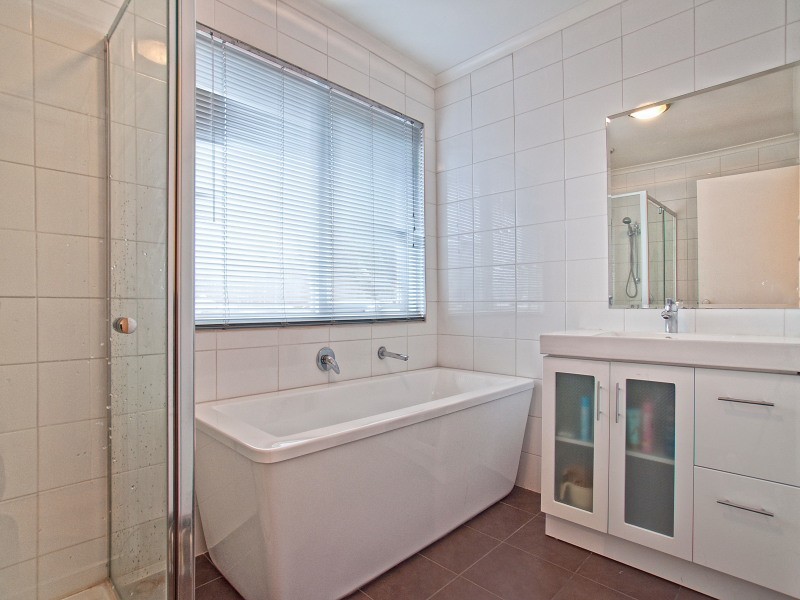 38 Bangor Drive, Frankston VIC 3199