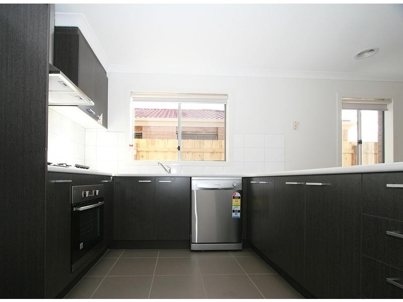 28 Jacaranda Drive, Carrum Downs VIC 3201