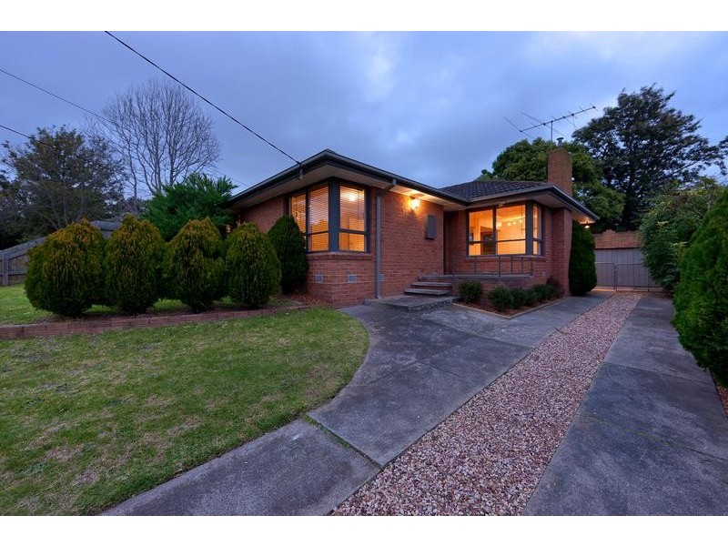 14 Malcolm Court, Frankston VIC 3199
