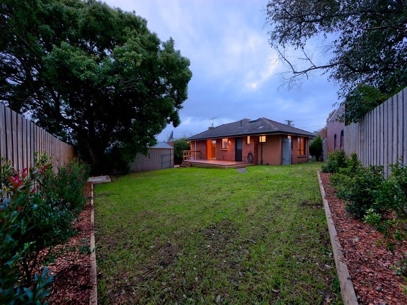 14 Malcolm Court, Frankston VIC 3199