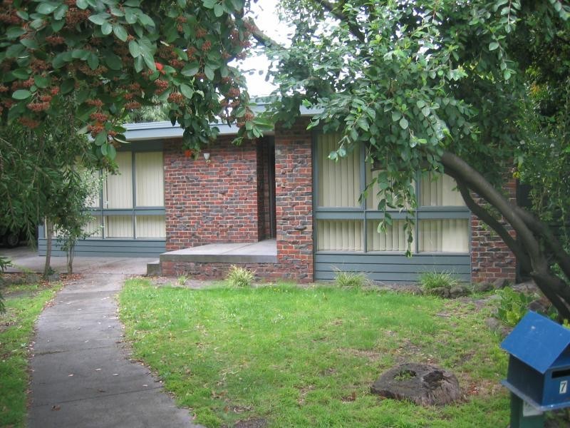 7 Watson Street, Frankston VIC 3199