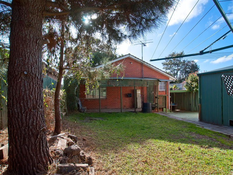 22 Honeysuckle Street, Frankston North VIC 3200