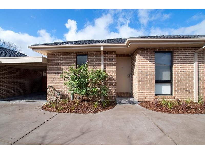 4/6 Reservoir Road, Frankston VIC 3199