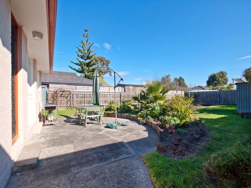 22 Frank Street, Frankston VIC 3199