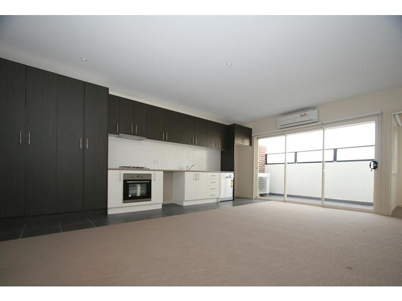2/115 -116 Railway Parade, Seaford VIC 3198