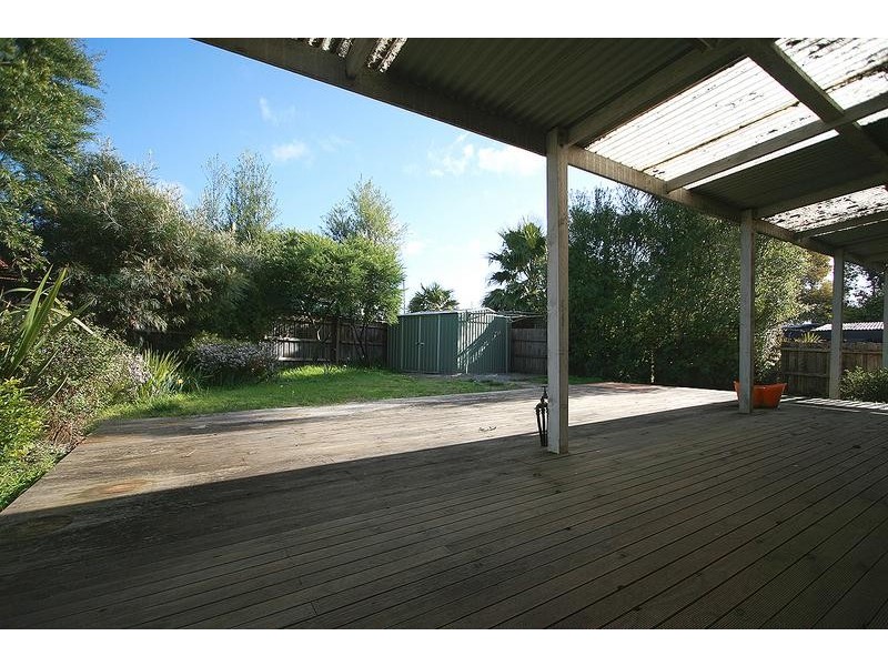 110 Karingal Drive, Frankston VIC 3199
