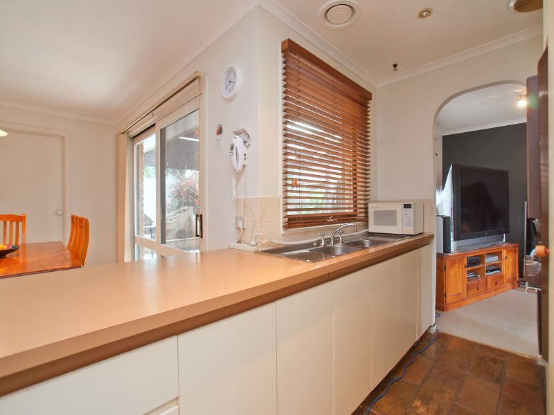 63 Raphael Crescent, Frankston VIC 3199