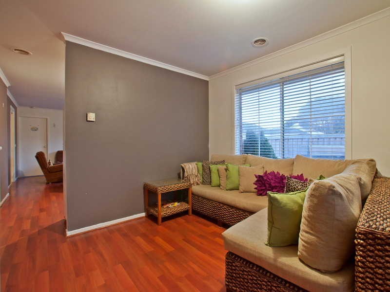 2B Raymond Avenue, Frankston VIC 3199