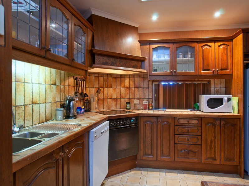 8 Mayfair Court, Frankston VIC 3199