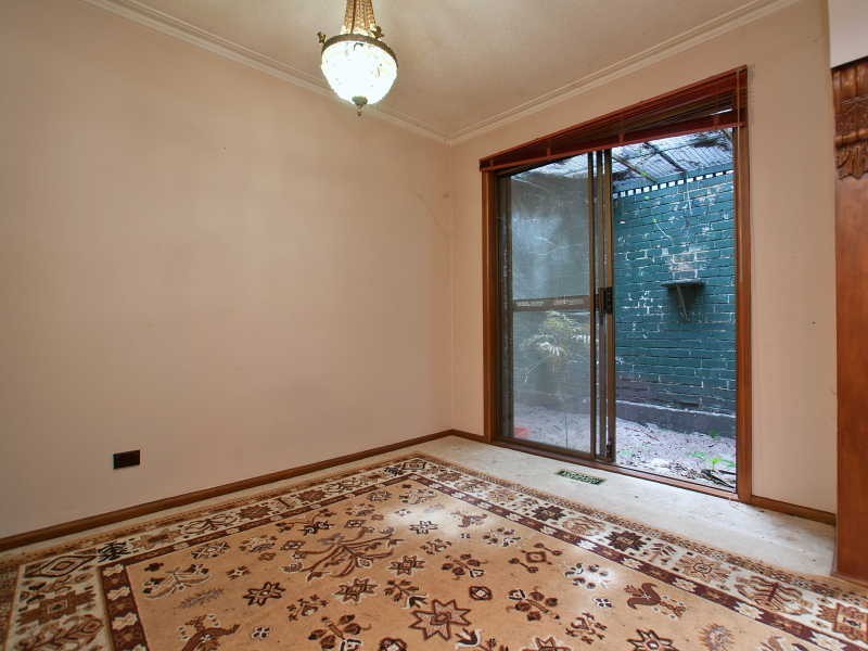 8 Mayfair Court, Frankston VIC 3199