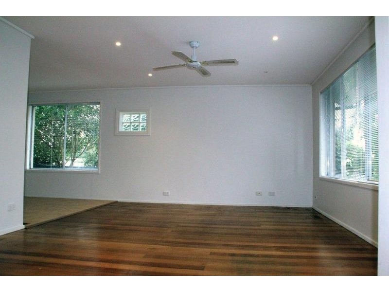 26 Derna Crescent, Frankston VIC 3199