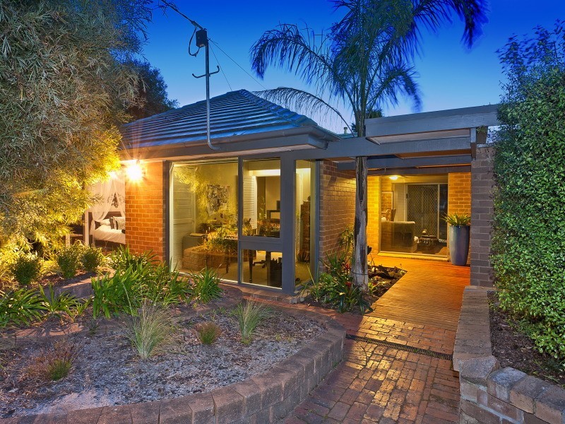 6 Elinga Court, Frankston VIC 3199