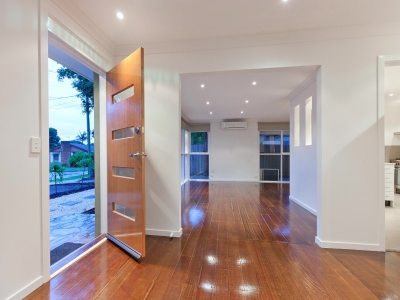 16 Tudor court, Frankston VIC 3199