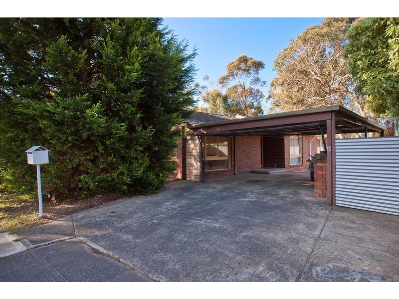 13 Ellesmere Court, Frankston VIC 3199