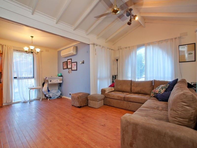 8 Eldorado Court, Frankston VIC 3199