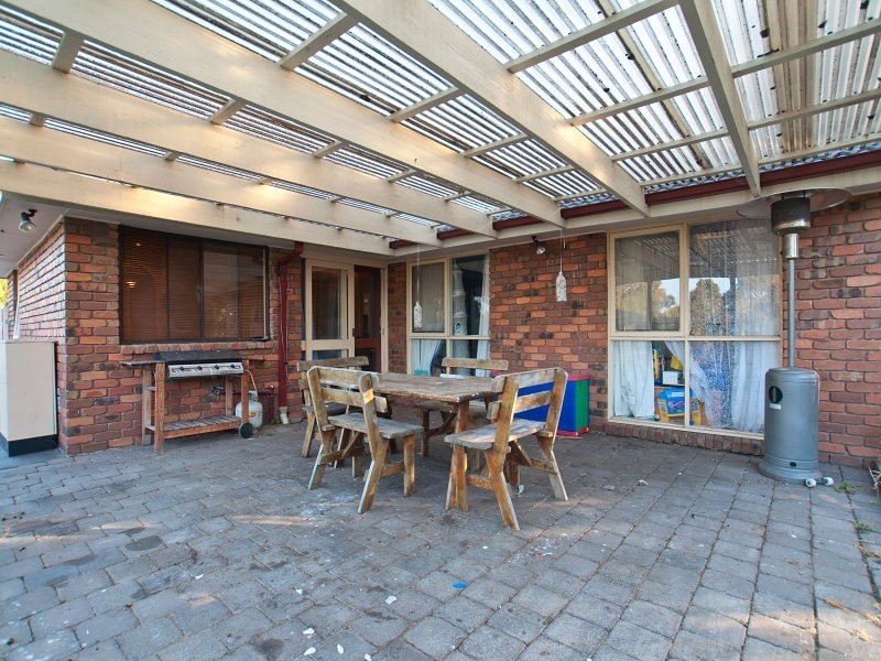 8 Eldorado Court, Frankston VIC 3199